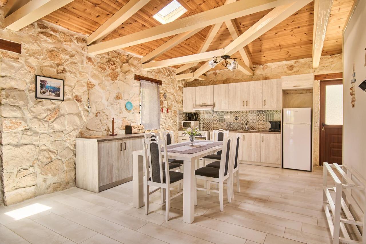 Gerakas Stone House Villa Vasilikos  Bagian luar foto