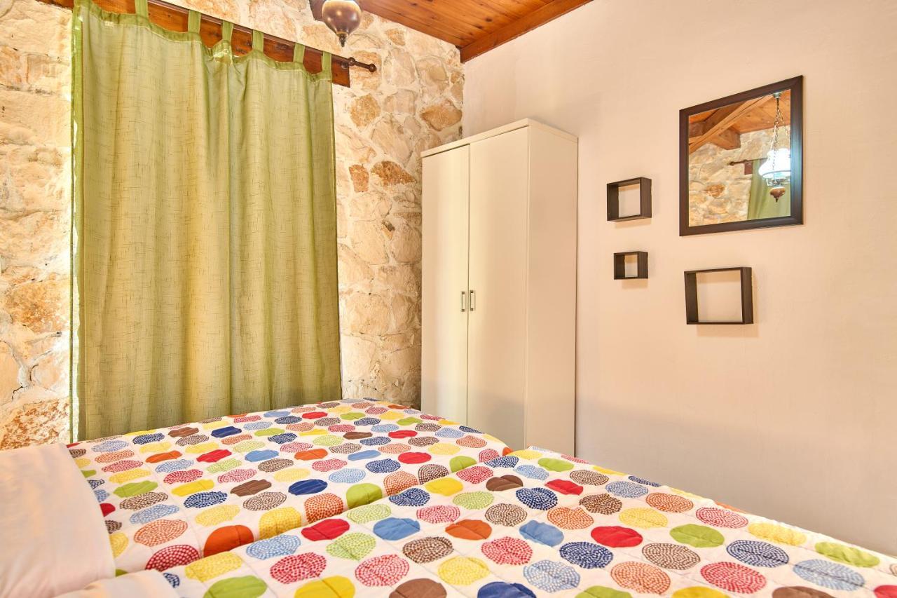 Gerakas Stone House Villa Vasilikos  Bagian luar foto